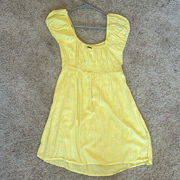 bright yellow billabong dress - Picture 3 of 3